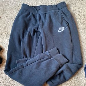 nike joggers